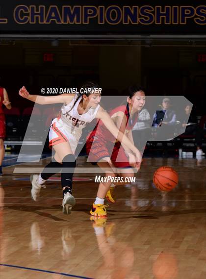Thumbnail 1 in Tuckahoe vs. Keio Academy of N.Y. (Section 1 Class C Semifinal) photogallery.