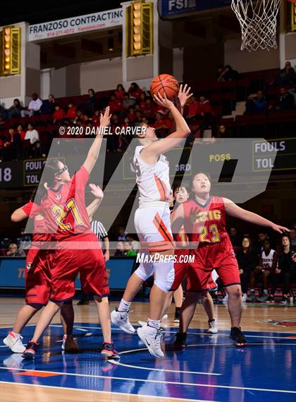 Thumbnail 1 in Tuckahoe vs. Keio Academy of N.Y. (Section 1 Class C Semifinal) photogallery.
