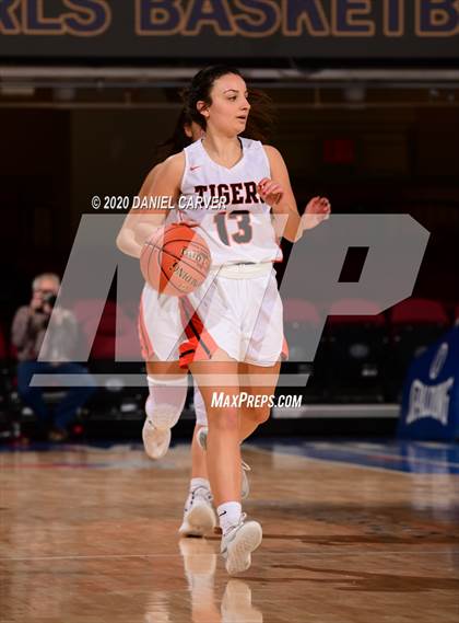 Thumbnail 2 in Tuckahoe vs. Keio Academy of N.Y. (Section 1 Class C Semifinal) photogallery.