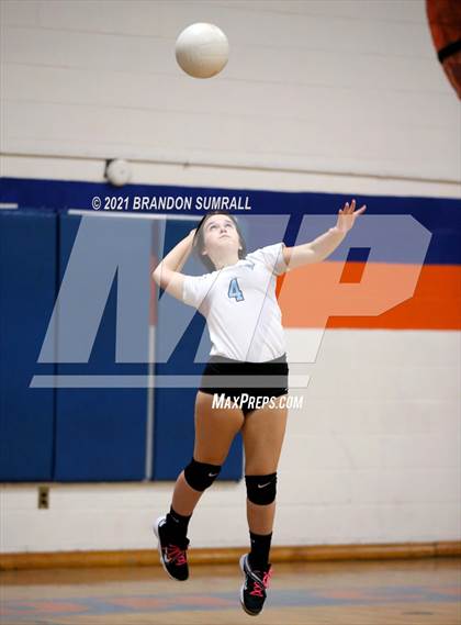 Thumbnail 1 in Helena @ Chilton County photogallery.