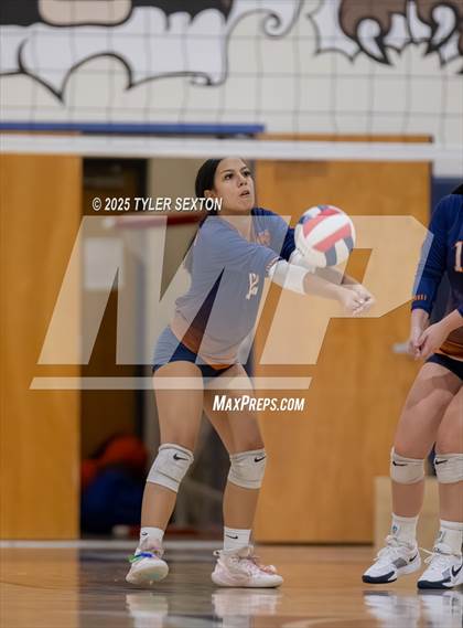 Thumbnail 1 in Buena @ Cienega photogallery.