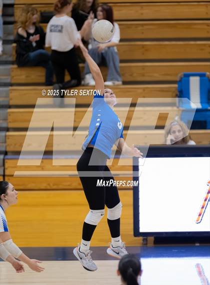 Thumbnail 3 in Buena @ Cienega photogallery.