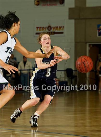 Thumbnail 3 in Syracuse vs Skyline (Utah 5A Semifinal) photogallery.
