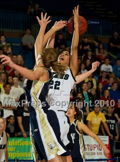Thumbnail 3 in Syracuse vs Skyline (Utah 5A Semifinal) photogallery.