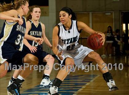 Thumbnail 1 in Syracuse vs Skyline (Utah 5A Semifinal) photogallery.