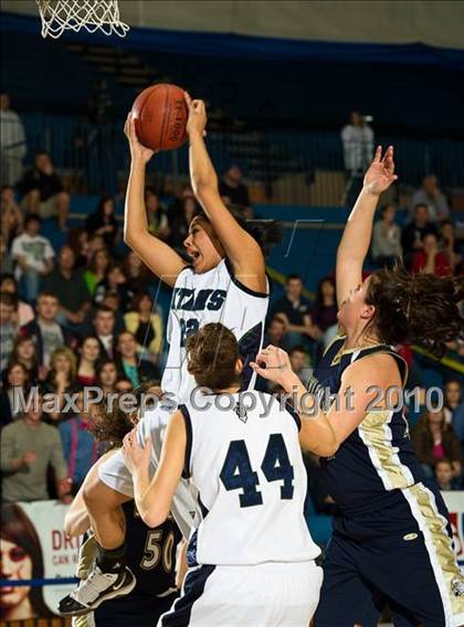 Thumbnail 1 in Syracuse vs Skyline (Utah 5A Semifinal) photogallery.