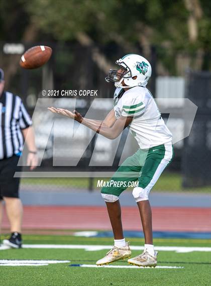 Thumbnail 1 in Tampa Catholic @ Calvary Christian photogallery.