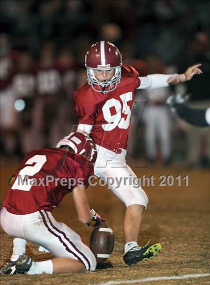 Thumbnail 1 in Hartselle vs. Briarwood Christian (AHSAA 5A Semifinal) photogallery.