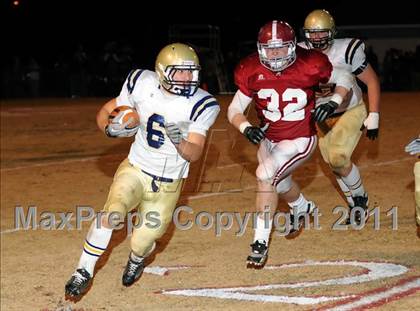 Thumbnail 2 in Hartselle vs. Briarwood Christian (AHSAA 5A Semifinal) photogallery.