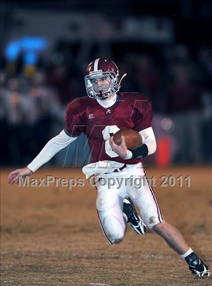 Thumbnail 1 in Hartselle vs. Briarwood Christian (AHSAA 5A Semifinal) photogallery.