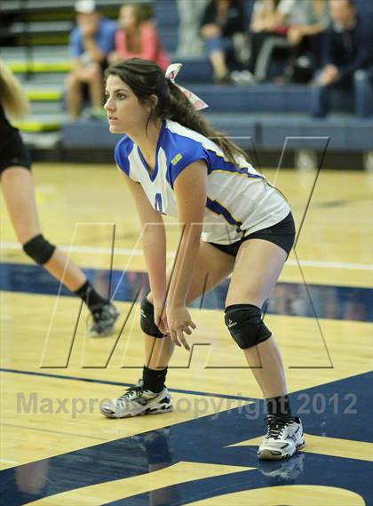 Thumbnail 2 in Vista del Lago vs. Foothill (Nor Cal Classic) photogallery.