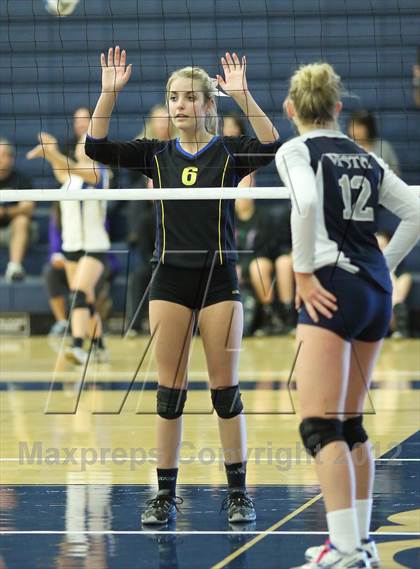Thumbnail 2 in Vista del Lago vs. Foothill (Nor Cal Classic) photogallery.