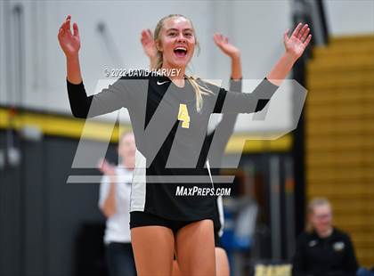 Thumbnail 3 in Golden @ Green Mountain photogallery.