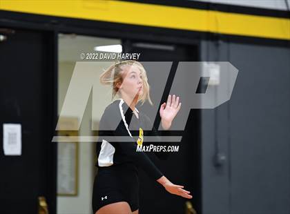 Thumbnail 3 in Golden @ Green Mountain photogallery.