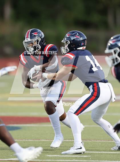 Thumbnail 1 in Charlotte Latin @ Providence Day photogallery.