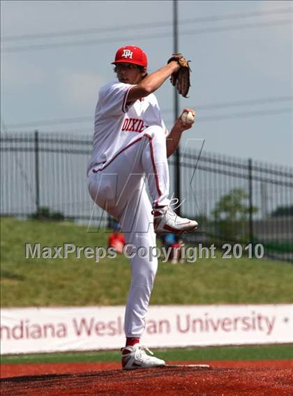 Thumbnail 2 in Newport vs. Dixie Heights (9th Region Tournament) photogallery.