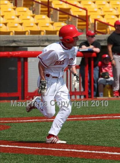 Thumbnail 1 in Newport vs. Dixie Heights (9th Region Tournament) photogallery.