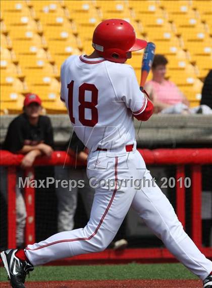 Thumbnail 2 in Newport vs. Dixie Heights (9th Region Tournament) photogallery.