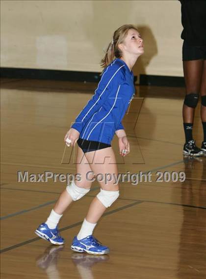 Thumbnail 2 in Bear Creek vs. Linden (Edison Viking Classic) photogallery.
