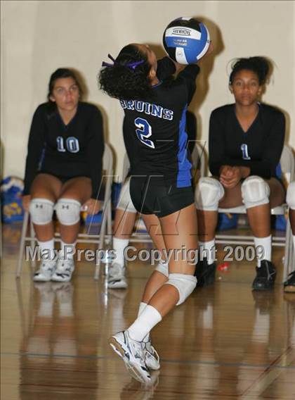 Thumbnail 1 in Bear Creek vs. Linden (Edison Viking Classic) photogallery.