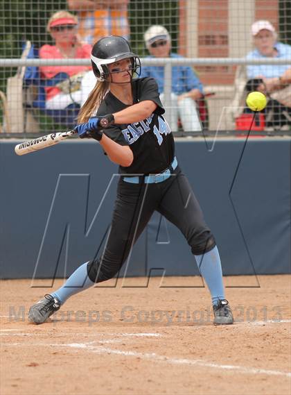 Thumbnail 3 in Belding vs Grand Rapids Christian (MHSAA Division 2 Regional Playoff) photogallery.