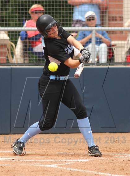 Thumbnail 2 in Belding vs Grand Rapids Christian (MHSAA Division 2 Regional Playoff) photogallery.
