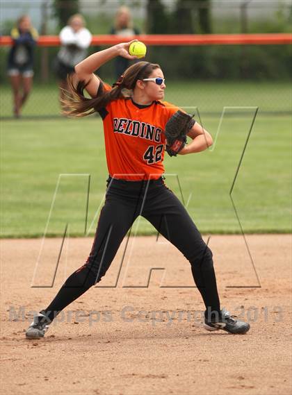 Thumbnail 2 in Belding vs Grand Rapids Christian (MHSAA Division 2 Regional Playoff) photogallery.
