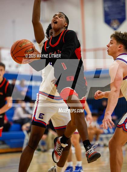 Thumbnail 1 in JV: Holy Cross @ Conner photogallery.