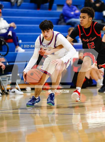 Thumbnail 2 in JV: Holy Cross @ Conner photogallery.