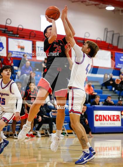 Thumbnail 1 in JV: Holy Cross @ Conner photogallery.