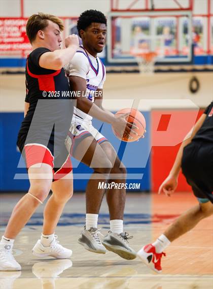 Thumbnail 3 in JV: Holy Cross @ Conner photogallery.