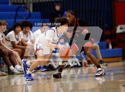 Thumbnail 2 in JV: Holy Cross @ Conner photogallery.