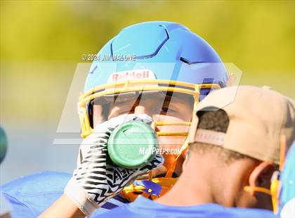 Thumbnail 1 in San Leandro @ Foothill photogallery.