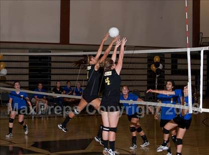 Thumbnail 3 in Desert Christian @ Xavier Prep photogallery.