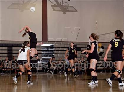 Thumbnail 2 in Desert Christian @ Xavier Prep photogallery.