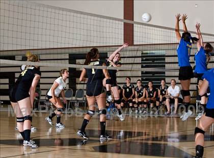 Thumbnail 2 in Desert Christian @ Xavier Prep photogallery.