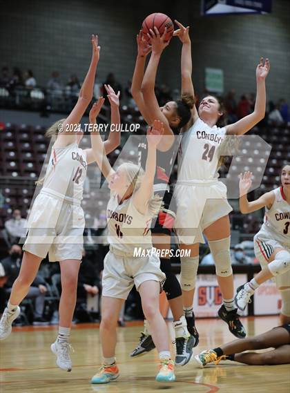 Thumbnail 2 in Judge Memorial vs. Grantsville (UHSAA 3A Quarterfinal) photogallery.
