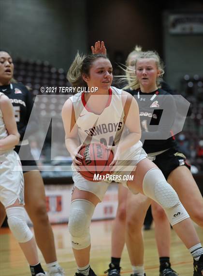 Thumbnail 2 in Judge Memorial vs. Grantsville (UHSAA 3A Quarterfinal) photogallery.