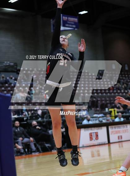Thumbnail 3 in Judge Memorial vs. Grantsville (UHSAA 3A Quarterfinal) photogallery.