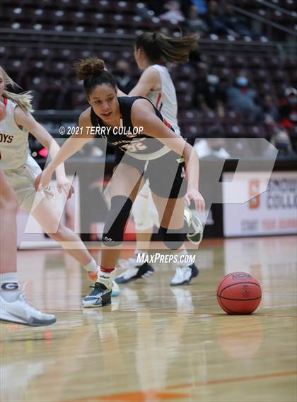 Thumbnail 1 in Judge Memorial vs. Grantsville (UHSAA 3A Quarterfinal) photogallery.