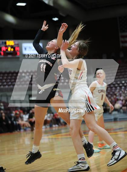 Thumbnail 3 in Judge Memorial vs. Grantsville (UHSAA 3A Quarterfinal) photogallery.