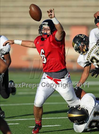 Thumbnail 2 in Lubbock High @ Amarillo Tascosa JV photogallery.