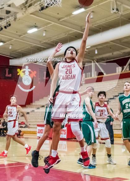 Thumbnail 1 in FR: Moreau Catholic @ James Logan photogallery.