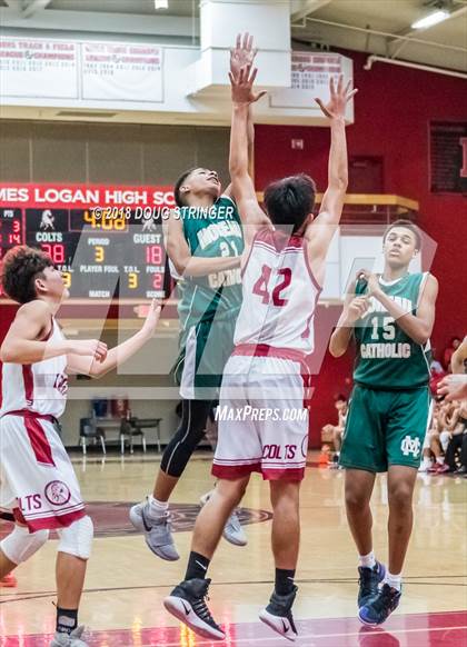 Thumbnail 2 in Moreau Catholic @ James Logan photogallery.