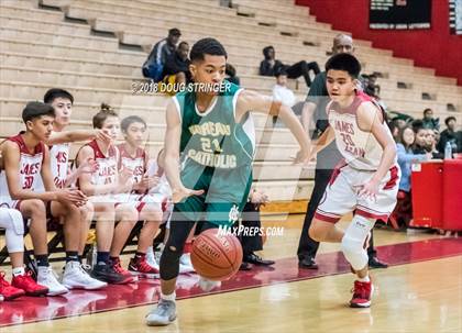 Thumbnail 1 in FR: Moreau Catholic @ James Logan photogallery.