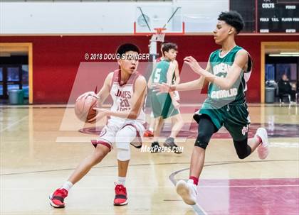 Thumbnail 3 in FR: Moreau Catholic @ James Logan photogallery.