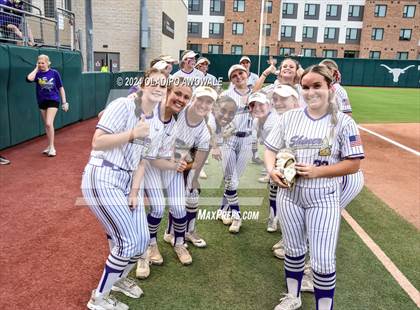 Thumbnail 2 in Neches vs. Jonesboro (UIL 1A Softball Final) photogallery.