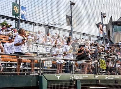 Thumbnail 3 in Neches vs. Jonesboro (UIL 1A Softball Final) photogallery.