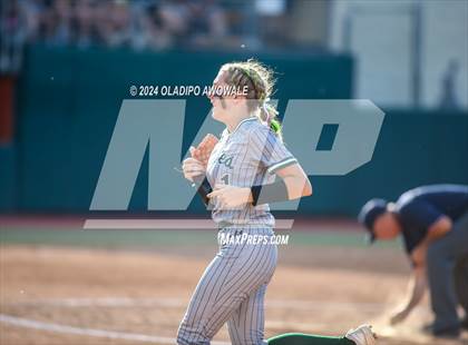 Thumbnail 2 in Neches vs. Jonesboro (UIL 1A Softball Final) photogallery.
