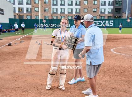 Thumbnail 3 in Neches vs. Jonesboro (UIL 1A Softball Final) photogallery.
